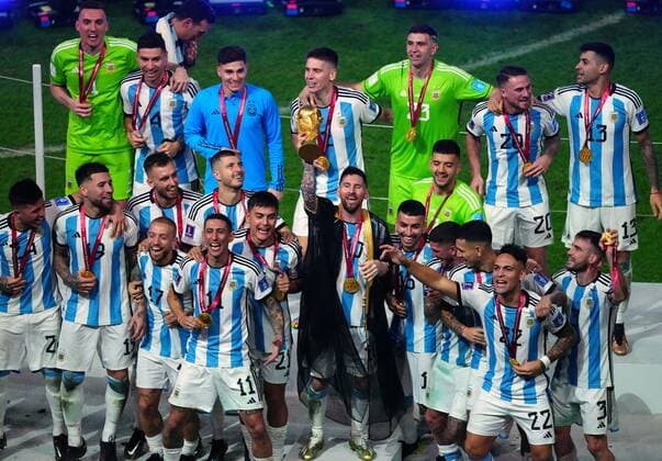 Mandatory Credit: Photo by Javier Garcia Shutterstock (13670815iu) Lionel Messi lifts the trophy after Argentina win the World Cup Argentina v France, FIFA World Cup, WM, Weltmeisterschaft, Fussball 2022, Final, Football, Lusail Stadium, Al Daayen, Qatar - 18 Dec 2022 Editorial Use Only Argentina v France, FIFA World Cup 2022, Final, Football, Lusail Stadium, Al Daayen, Qatar - 18 Dec 2022 Editorial Use Only Copyright: xJavierxGarcia Shutterstockx 13670815iu