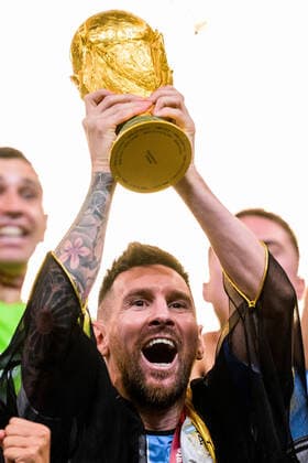 221218 Lionel Messi of Argentina lifts the FIFA World Cup Trophy after the FIFA World Cup 2022 final between Argentina and France on December 18, 2022 in Doha Photo Joel Marklund BILDBYRAN code JM JM0415 bbeng football football soccer fotball world cup football world cup football world cup 2022 fifa world cup 2022 final argentina france france champions world champions FIFA World Cup Champions Gold medalist jubilation celebration,  Copyright: JOELxMARKLUND BB221218JM174