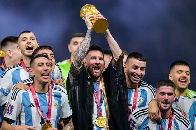 221218 Lionel Messi of Argentina lifts the FIFA World Cup Trophy after the FIFA World Cup 2022 final between Argentina and France on December 18, 2022 in Doha Photo Joel Marklund BILDBYRAN code JM JM0415 bbeng football football soccer fotball world cup football world cup football world cup 2022 fifa world cup 2022 final argentina france france champions world champions FIFA World Cup Champions Gold medalist jubilation celebration,  Copyright: JOELxMARKLUND BB221218JM190