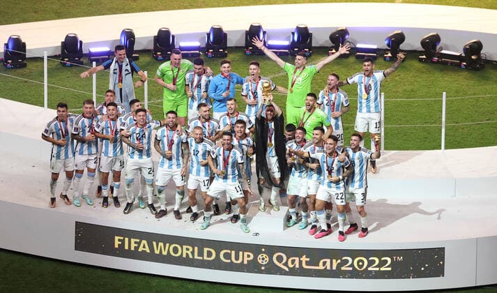 (221218) -- LUSAIER, Dec. 18, 2022 -- Winner Team Argentina celebrate during the penalty shoot-out of the Final between Argentina and France at the 2022 FIFA World Cup, WM, Weltmeisterschaft, Fussball at Lusail Stadium in Lusail, Qatar, Dec. 18, 2022. ) (SP)QATAR-LUSAIL-2022 WORLD CUP-FINAL-ARG VS FRA XuxZijian 
