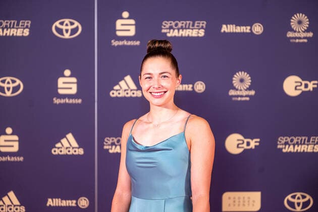 Gina Lueckenkemper, athlete of the year, awarding the honor in 2022, 18 12 2022, Eibner Pressefoto Sascha Walther athlete of the year, awarding the honor in 2022, 18 12 2022 Baden Baden. Copyright: xEibner-Pressefotox EP_EER