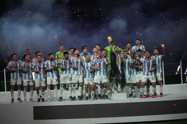18 12 2022, Lusail Iconic Stadium, Doha, QAT, World Cup FIFA 2022, Final, Argentina vs France, in picture The Argentine team is World Champion 2022, Argentina s forward Lionel Messi holds the World Cup trophy in his hands Doha Lusail Iconic Stadium Qatar  eu-images-506