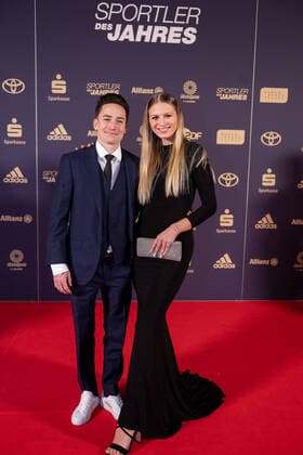 Marcel Nguyen and Noemi Peschel, athlete of the year, awarding the honor in 2022, 18 12 2022, Eibner Pressefoto Sascha Walther athlete of the year, awarding the honor in 2022, 18 12 2022 Baden Baden. Copyright: xEibner-Pressefotox EP_EER