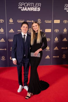 Marcel Nguyen and Noemi Peschel, athlete of the year, awarding the honor in 2022, 18 12 2022, Eibner Pressefoto Sascha Walther athlete of the year, awarding the honor in 2022, 18 12 2022 Baden Baden. Copyright: xEibner-Pressefotox EP_EER
