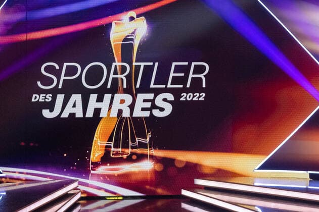 Display on stage, athlete of the year, awarding the honor in 2022, 18 12 2022, Eibner press photo Sascha Walther athlete of the year, awarding the honor in 2022, 18 12 2022 Baden Baden. Copyright: xEibner-Pressefotox EP_EER