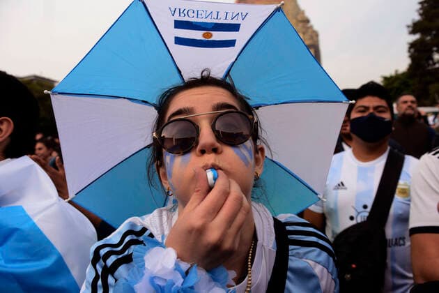 Fans Celebrate Argentina As FIFA World Champion December 18, 2022, Mexico City, Mexico: Argentine fans attend the FIFA Fan Fest at the Monument to the Revolution to support their team in the FIFA World Cup, WM, Weltmeisterschaft, Fussball final against the French team. on December 18, 2022 in Mexico City, Mexico. (Photo by Carlos Tischler Eyepix Group) Copyright: xCarlosxTischler xEyepixxGroupx CT_18122022_84307