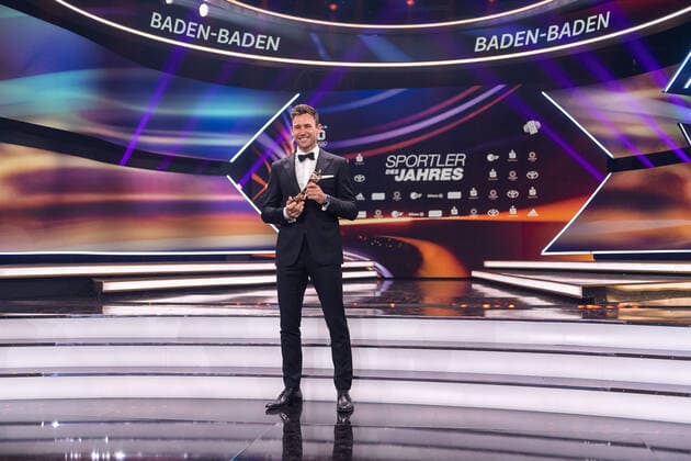 Niklas Kaul, athlete of the year 2022, athlete of the year, awarding the honor in 2022, 18 12 2022, Eibner Pressefoto Sascha Walther athlete of the year, awarding the honor in 2022, 18 12 2022 Baden Baden. Copyright: xEibner-Pressefotox EP_EER