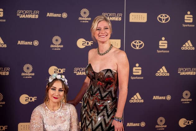 Kristina Vogel, Britta Heidemann, athlete of the year, awarding the honor in 2022, 18 12 2022, Eibner Pressefoto Sascha Walther athlete of the year, awarding the honor in 2022, 18 12 2022 Baden Baden. Copyright: xEibner-Pressefotox EP_EER