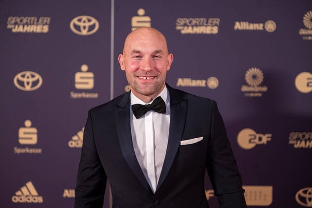 Roland Raue, sportsman of the year, awarding the honor in 2022, 18 12 2022, Eibner press photo Sascha Walther sportsman of the year, awarding the honor in 2022, 18 12 2022 Baden Baden. Copyright: xEibner-Pressefotox EP_EER