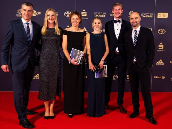 4 v left Majtie Kolberg athletics, 800 meters , 5 v l Manuel Sanders 400 meters , athlete of the year, awarding the honor in 2022, 18 12 2022, Eibner Pressefoto Sascha Walther athlete of the year, awarding the honor in 2022, 18 12 2022 Baden Baden. Copyright: xEibner-Pressefotox EP_EER