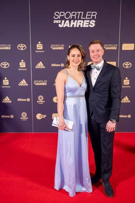 Sarah Voss gymnast, bronze with the team with friend, athlete of the year, awarding the honor in 2022, 18 12 2022, Eibner press photo Sascha Walther athlete of the year, awarding the honor in 2022, 18 12 2022 Baden Baden. Copyright: xEibner-Pressefotox EP_EER