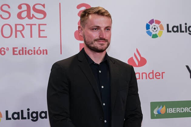 December 20, 2022, MADRID, MADRID, SPAIN: Marcus Cooper Walz, canoeist poses for a photo during the 16th edition of the As Sports Awards at The Westin Palace on December 20, 2022 in Madrid, Spain. MADRID SPAIN - ZUMAa181 20221220_zaa_a181_047 Copyright: xIrinaxR.xHipolitox
