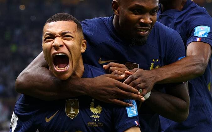Mandatory Credit: Photo by Kieran McManus Shutterstock (13670809ru) Kylian Mbappe of France celebrates scoring a goal to make the score 2-2 Argentina v France, FIFA World Cup, WM, Weltmeisterschaft, Fussball 2022, Final, Football, Lusail Stadium, Al Daayen, Qatar - 18 Dec 2022 Editorial Use Only Argentina v France, FIFA World Cup 2022, Final, Football, Lusail Stadium, Al Daayen, Qatar - 18 Dec 2022 Editorial Use Only  Copyright: xKieranxMcManus Shutterstockx 13670809ru