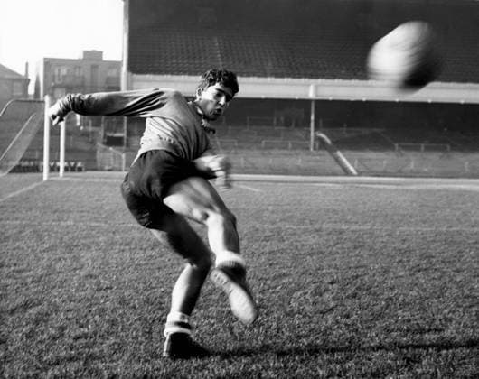 Branco Kubala Branco Kubala, 16 year old son of Ladislav Kubala, is training, being coached and playing matches for the juniors of Arsenal. Billy Wright is looking after Branco who is seen here in training at Highbury. 19th January 1965 Great Britain  Copyright: xTopFotox 0523214