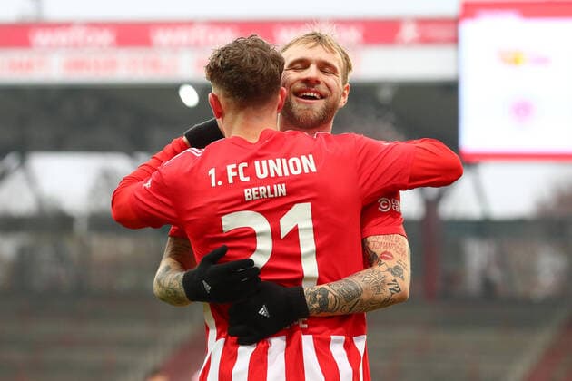 Sport Themen der Woche KW51 Sport Bilder des Tages 21.12.2022, xtgx, Fussball Testspiel, 1. FC Union Berlin - FC St. Pauli emspor, v.l. Tim Skarke (Union Berlin, 21), Tymoteusz Puchaz (Union Berlin, 26) Jubel, Torjubel, jubelt ueber das Tor, celebrate the goal, celebration (DFL DFB REGULATIONS PROHIBIT ANY USE OF PHOTOGRAPHS as IMAGE SEQUENCES and or QUASI-VIDEO) Berlin *** 21 12 2022, xtgx, football test match, 1 FC Union Berlin FC St Pauli emspor, v l Tim Skarke Union Berlin, 21 , Tymoteusz Puchaz Union Berlin, 26 jubilation, goal jubilation, cheers about the goal, celebrate the goal, celebration DFL DFB REGULATIONS PROHIBIT ANY USE OF PHOTOGRAPHS as IMAGE SEQUENCES and or QUASI VIDEO Berlin