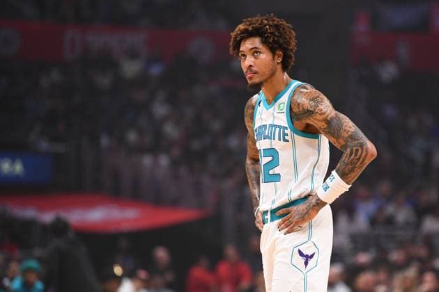 LOS ANGELES, CA - DECEMBER 21: Charlotte Hornets Guard Kelly Oubre Jr. (12) looks on during a NBA, Basketball Herren, USA game between the Charlotte Hornets and the Los Angeles Clippers on December 21, 2022 at Crypto.com Arena in Los Angeles, CA. (Photo by Brian Rothmuller Icon Sportswire) NBA: DEC 21 Hornets at Clippers Icon221221010