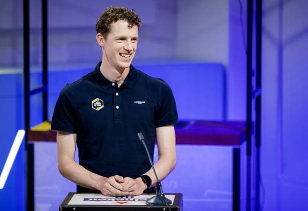 AMSTERDAM Nathan Van Hooydonck during the team presentation of the cycling teams of Team Jumbo Visma 2023 ANP SEM VAN DER WAL netherlands out belgium out Amsterdam xVIxxIVx 459778566 originalFilename: 0197103952st.jpg