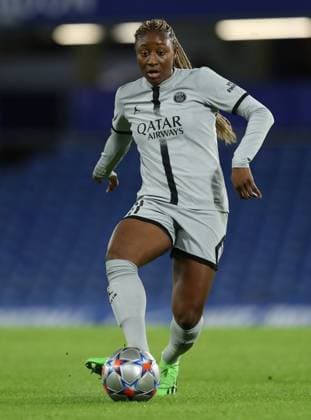 London, England, 22nd December 2022. Kadidiatou Diani of Paris Saint Germain during the UEFA Womens Champions League match at Stamford Bridge, London. Picture credit should read: Paul Terry Sportimage EDITORIAL USE ONLY. No use with unauthorised audio, video, data, fixture lists, club league logos or live services. Online in-match use limited to 120 images, no video emulation. No use in betting, games or single club league player publications. SPI-2106-0065