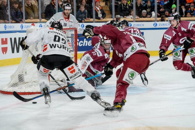 26 12 2022, Davos, Eisstadion Davos, Spengler Cup HC Sparta Praha Team Canada, goalkeeper Josef Korenar of Sparta Prague Davos Eisstadion Davos Graubünden Switzerland  Copyright: xJustPictures.ch AndreaxBrancax