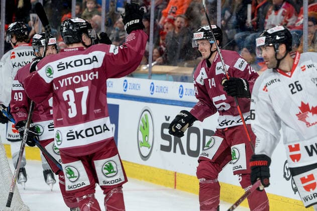 26 12 2022, Davos, Eisstadion Davos, Spengler Cup HC Sparta Praha Team Canada, Daniel Pribyl of Sparta Prague celebrate his 0 2 goal Davos Eisstadion Davos Graubünden Switzerland  Copyright: xJustPictures.ch AndreaxBrancax