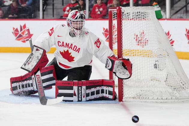 December 29, 2022, Halifax, NS, Canada: CanadaöÄÃ s goaltender Benjamin Gaudreau tracks a rebound during third period IIHF World Junior Hockey Championship action against Austria in Halifax on Thursday, December 29, 2022. Benjamin Gaudreau  - ZUMAc35_ 20221229_zaf_c35_078 Copyright: xDarrenxCalabresex
