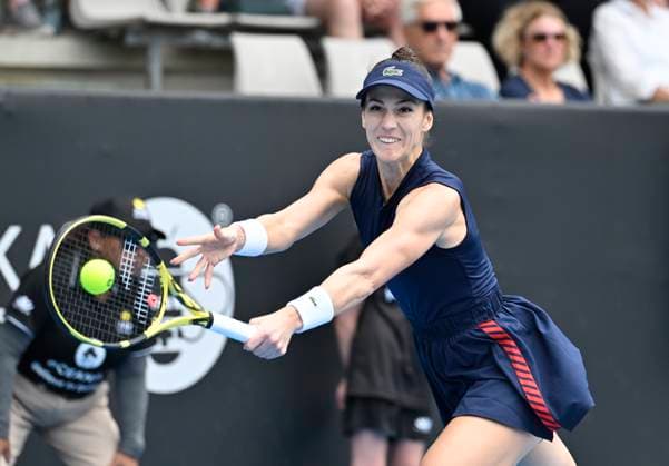 3rd January 2022: Auckland, New Zealand: USA s Bernarda Pera during play on Day 2 of the women s ASB Classic at the ASB Tennis Arena,  ActionPlus12464247 AndrewxCornaga