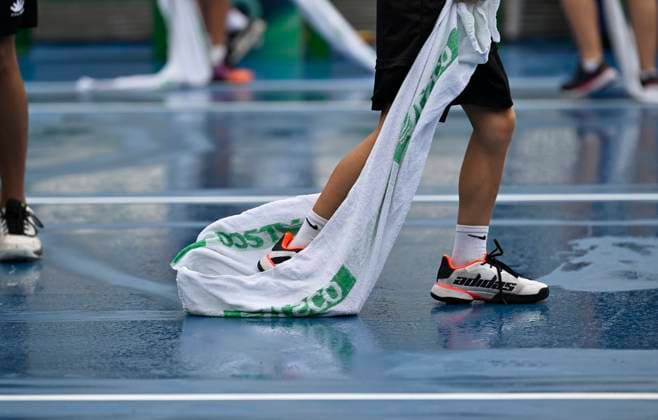 3rd January 2022: Auckland, New Zealand: Rain delay on Day 2 of the women s ASB Classic at the ASB Tennis Arena,  ActionPlus12464297 AndrewxCornaga