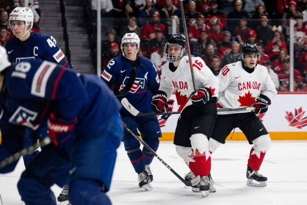 230105 Connor Bedard of Canada during the 2023 IIHF World Junior Championship semifinal between USA and Canada on January 5, 2023 in Halifax Photo Simon Hastegard BILDBYRAN kod SH SH0402 ishockey ice hockey jvm junior vm u20 2023 iihf world junior championship world juniors semifinal semifinals usa canada kanada bbeng,  Copyright: SIMONxHASTEGARD BB230105SH010