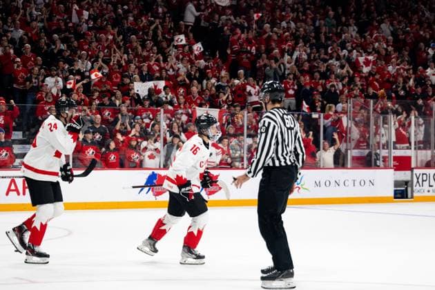 230105 Connor Bedard of Canada celebrates the 2 1 goal during the 2023 IIHF World Junior Championship semifinal between USA and Canada on January 5, 2023 in Halifax Photo Simon Hastegard BILDBYRAN kod SH SH0402 ishockey ice hockey jvm junior vm u20 2023 iihf world junior championship world juniors semifinal semifinals usa canada kanada bbeng jubel,  Copyright: SIMONxHASTEGARD BB230105SH019