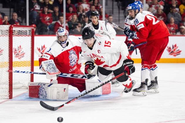 230106 Shane Wright of Canada during the 2023 IIHF World Junior Championship final between Czech Republic and Canada on January 6, 2023 in Halifax Photo Simon Hastegard PHOTO COURT code SH SH0405 ishockey ice hockey jvm junior vm u20 2023 iihf world junior championship world juniors final czech republic czech republic canada canada bbeng,  Copyright: SIMONxHASTEGARD BB230106SH003