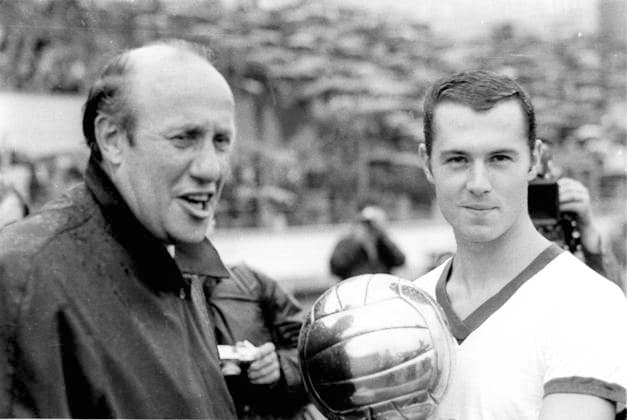 Archive Pictures of the Week Sport KW01