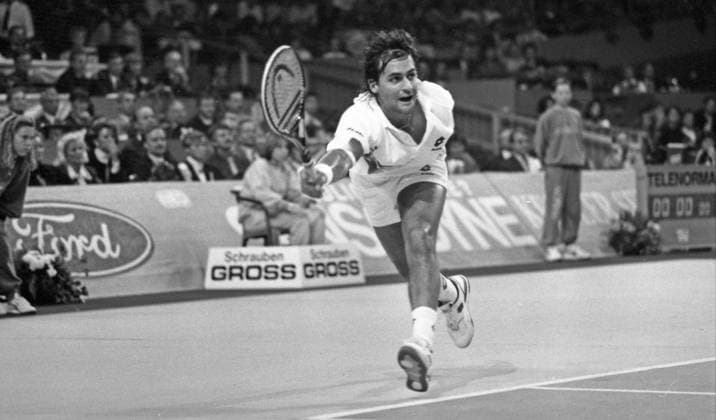 02.10.89 Tennis Stuttgart Classics Deutschland, Stuttgart, 02.10.1989, Tennis, Stuttgart Classics: Alberto Mancini. *** 02 10 89 Tennis Stuttgart Classics Germany, Stuttgart, 02 10 1989, Tennis, Stuttgart Classics Alberto Mancini