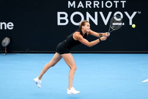 ADELAIDE, AUSTRALIA - JANUARY 07: Aryna Sabalenka of Belarus hits a backhand during the Adelaide International tennis match between Irina-Camelia Begu of Romania and Aryna Sabalenka of Belarus at Memorial Drive on January 07, 2023 in Adelaide, Australia. (Photo by Peter Mundy Speed Media Icon Sportswire) TENNIS: JAN 07 - Adelaide International Icon2301070018