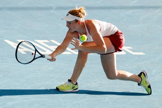 TENNIS ADELAIDE INTERNATIONAL, Linda Noskova of Czechia in her match against Ons Jabeur of Tunisia during the 2023 Adelaide International Tennis Tournament at the Memorial Drive Tennis Centre in Adelaide, Saturday, January 7, 2023. ( NO ARCHIVING, EDITORIAL USE ONLY, NO USE IN BOOKS WITHOUT CONSENT ADELAIDE SOUTH AUSTRALIA AUSTRALIA  Copyright: xMATTxTURNERx 20230107001749702338