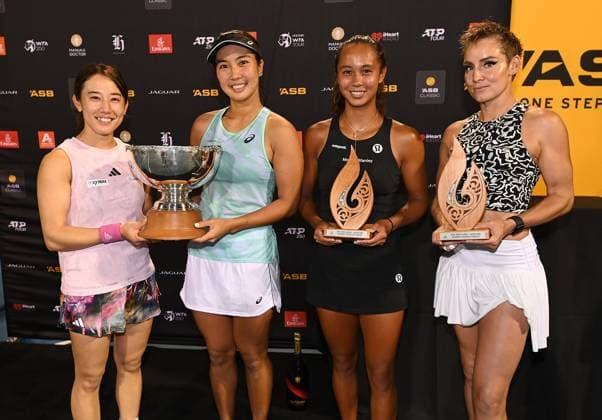 8th January 2022: Auckland, New Zealand: Winners of the doubles final, Japan s Miyu Kato and Indonesia s Aldila Sutjiadi (R) and runners up Leylah Fernandez and Bethanie Mattek-Sands at the ASB Classic. ASB Tennis Arena, Auckland, New Zealand  ActionPlus12466078 AndrewxCornaga