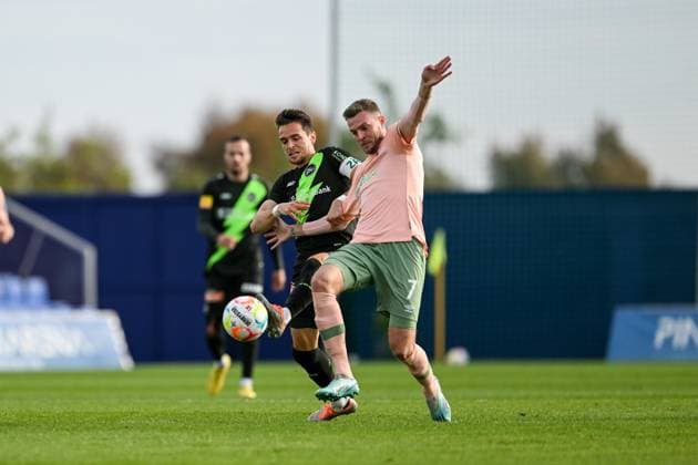 Sport Themen der Woche KW01 ESP, TL Werder Bremen 2023, Testspiel SV vs. FC St. Gallen, Werder Bremen, Tag07, 08.01.2023, Pinatar Arena, Murcia, ESP, TL Werder Bremen 2023, Testspiel SV vs. FC St. Gallen, Werder Bremen, Tag07, im Bild picture shows Marvin Ducksch (SV Werder Bremen 7) (r) kämpft um den Ball. *** ESP, TL Werder Bremen 2023, test match SV vs FC St Gallen, Werder Bremen, Tag07, 08 01 2023, Pinatar Arena, Murcia, ESP, TL Werder Bremen 2023, test match SV vs FC St Gallen, Werder Bremen, Tag07, in picture shows Marvin Ducksch SV Werder Bremen 7 r fighting for the ball nordphotoxGmbHx xTeresaxKroeger nordphoto00008