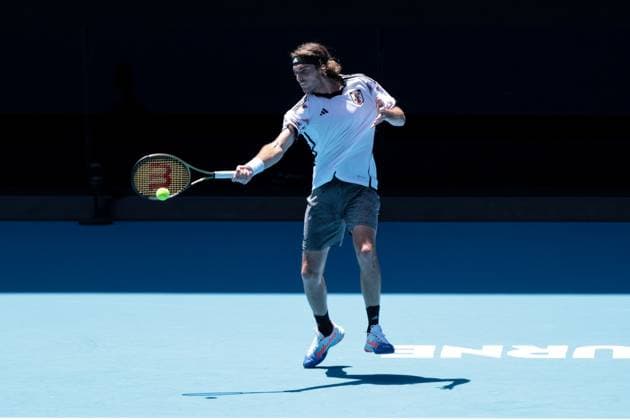 TENNIS AUSTRALIAN OPEN PRACTICE SESSIONS, Stefanos Tsitsipas of Greece in action during an Australian Open practice session at Melbourne Park, in Melbourne, Tuesday, January 10, 2023. ( NO ARCHIVING, EDITORIAL USE ONLY, NO USE IN BOOKS WITHOUT CONSENT MELBOURNE VIC AUSTRALIA  Copyright: xDIEGOxFEDELEx 20230110001750674897