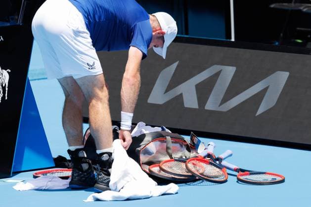 January 10, 2023: Andy Murray (GBP) practising on Rod Laver Arena ahead of the 2023 Australian Open in Melbourne, Australia. Cal Media USA - ZUMAc04_ 20230110_zaf_c04_005 Copyright: xSydneyxLowx