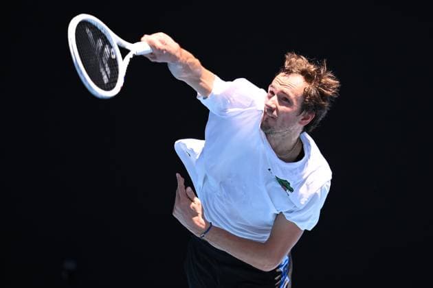 AUSTRALIAN OPEN PRACTICE, Daniil Medvedev of Russia in action against Novak Djokovic of Serbia during an Australian Open practice match at Melbourne Park in Melbourne, Wednesday, January 11, 2023. ( NO ARCHIVING, EDITORIAL USE ONLY, NO USE IN BOOKS WITHOUT CONSENT MELBOURNE VIC AUSTRALIA  Copyright: xJAMESxROSSx 20230111001751002944