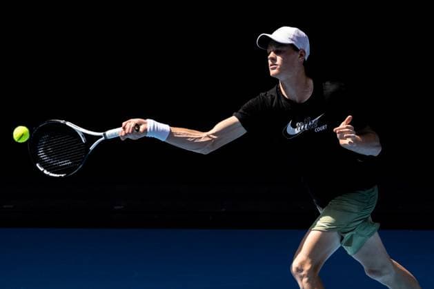 TENNIS AUSTRALIAN OPEN PRACTICE, Jannik Sinner of Italy during an Australian Open practice session at Melbourne Park in Melbourne, Thursday, January 12, 2023. ( NO ARCHIVING, EDITORIAL USE ONLY, NO USE IN BOOKS WITHOUT CONSENT MELBOURNE VICTORIA AUSTRALIA  Copyright: xDIEGOxFEDELEx 20230112001751396682
