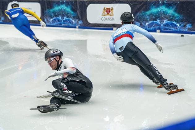 Bilder des Jahres 2023, Sport 01 Januar Sport Themen der Woche KW02 GDANSK - The German Luca Loffler during 500 meters on day 1 of the European Short Track Speed skating, Eisschnelllauf Championships. ANP RONALD HOOGENDOORN xVIxANPxSportx xxANPxIVx *** GDANSK The German Luca Loffler during 500 meters on day 1 of the European Short Track Speed Skating Championships ANP RONALD HOOGENDOORN xVIxANPxSportx xxANPxIVx 460731013 originalFilename: 460731013.jpg