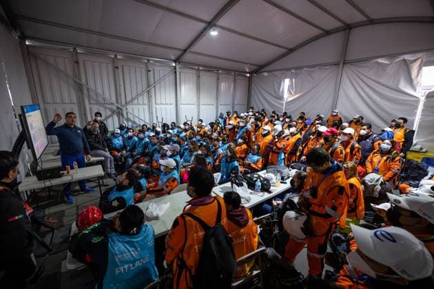 Marshals eSafety training during the 2023 Mexico City ePrix, 1st meeting of the 2022-23 ABB FIA Formula E World Championship, WM, Weltmeisterschaft on the Autodromo Hermanos Rodriguez from January 12 to 14, in Mexico City, Mexico - AUTO - 2023 FORMULA E MEXICO CITY ePRIX DPPI Panoramic  03423001_GH_0603