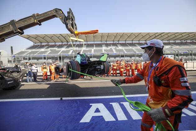 Marshals Recovery training during the 2023 Mexico City ePrix, 1st meeting of the 2022-23 ABB FIA Formula E World Championship, WM, Weltmeisterschaft on the Autodromo Hermanos Rodriguez from January 12 to 14, in Mexico City, Mexico - AUTO - 2022 FORMULA E MEXICO CITY ePRIX DPPI Panoramic  0342300100119