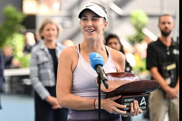 TENNIS ADELAIDE INTERNATIONAL, Belinda Bencic of Switzerland accepts the winners trophy after defeating Daria Kasatkina of Russia during the 2023 Adelaide International Tennis Tournament at the Memorial Drive Tennis Centre in Adelaide, Saturday, January 14, 2023. ( NO ARCHIVING, EDITORIAL USE ONLY, NO USE IN BOOKS WITHOUT CONSENT ADELAIDE SOUTH AUSTRALIA AUSTRALIA  Copyright: xMICHAELxERREYx 20230114001752120772