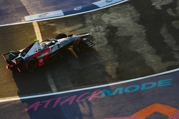 13 DA COSTA Antonio Felix (prt), TAG HAUER Porsche Formula E Team, Porsche 99X Electric, action during the 2023 Mexico City ePrix, 1st meeting of the 2022-23 ABB FIA Formula E World Championship, WM, Weltmeisterschaft on the Autodromo Hermanos Rodriguez from January 12 to 14, in Mexico City, Mexico - AUTO - 2023 FORMULA E MEXICO CITY ePRIX DPPI Panoramic  03423001_A06I1158