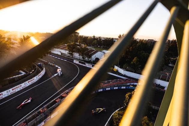 25 VERGNE Jean-Eric (fra), DS Penske Formula E Team, Spark-DS, DS E-Tense FE23, action 17 NATO Norman (fra), Nissan Formula E Team, Spark-Nissan, Nissan e-4ORCE 04, action 33 TICKTUM Dan (gbr), NIO 333 Formula E Team, Spark-NIO, NIO 333 ER9, action during the 2023 Mexico City ePrix, 1st meeting of the 2022-23 ABB FIA Formula E World Championship, WM, Weltmeisterschaft on the Autodromo Hermanos Rodriguez from January 12 to 14, in Mexico City, Mexico - AUTO - 2023 FORMULA E MEXICO CITY ePRIX DPPI Panoramic 03423001_GH_2508