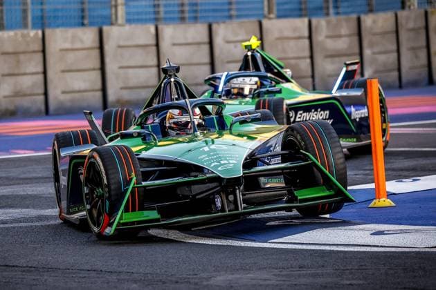 16 BUEMI Sebastien (swi), Envision Racing, Spark-Jaguar, Jaguar I - Time 6, action during the 2023 Mexico City ePrix, 1st meeting of the 2022-23 ABB FIA Formula E World Championship, WM, Weltmeisterschaft on the Autodromo Hermanos Rodriguez from January 12 to 14, in Mexico City, Mexico - AUTO - 2022 FORMULA E MEXICO CITY ePRIX DPPI Panoramic  0342300104605_1