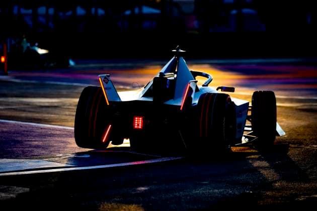 Sport Bilder des Tages 09 EVANS Mitch (nzl), Jaguar TCS Racing, Spark-Jaguar, Jaguar I - Time 6, action during the 2023 Mexico City ePrix, 1st meeting of the 2022-23 ABB FIA Formula E World Championship, WM, Weltmeisterschaft on the Autodromo Hermanos Rodriguez from January 12 to 14, in Mexico City, Mexico - AUTO - 2022 FORMULA E MEXICO CITY ePRIX DPPI Panoramic  0342300104867