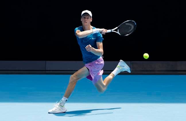 TENNIS AUSTRALIAN OPEN, Jannik Sinner of Italy returns during his Men?s Singles 1st round match against Kyle Edmund of Great Britain on Day 1 of the 2023 Australian Open tennis tournament at Melbourne Park in Melbourne, Monday, January 16, 2023. ( NO ARCHIVING, EDITORIAL USE ONLY, NO USE IN BOOKS WITHOUT CONSENT MELBOURNE VICTORIA AUSTRALIA  Copyright: xDIEGOxFEDELEx 20230116001752933969