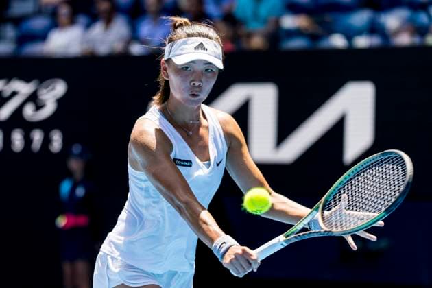 MELBOURNE, VIC - JANUARY 16: Yue Yuan of China in action during Round 1 of the 2023 Australian Open on January 16 2023, at Melbourne Park in Melbourne, Australia. (Photo by Jason Heidrich Icon Sportswire) TENNIS: JAN 16 Australian Open Icon220116122